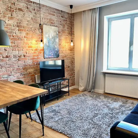 Modern Flat In The Centre - By Hik *