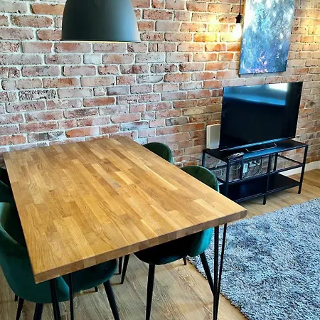 Modern Flat In The Centre - By Hik