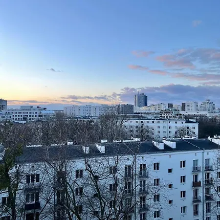 Modern Flat In The Centre - By Hik