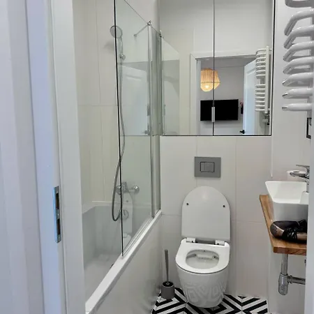 Διαμέρισμα Modern Flat In The Centre - By Hik