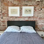 Lejlighed Modern Flat In The Centre - By Hik *