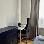 Modern Flat In The Centre - By Hik *