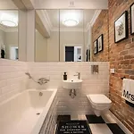 شقة Modern Flat In The Centre - By Hik وارسو