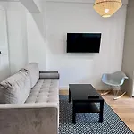Modern Flat In The Centre - By Hik شقة وارسو