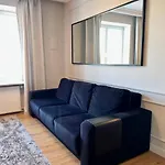 Modern Flat In The Centre - By Hik